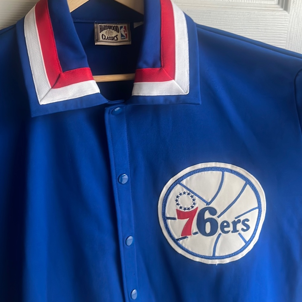 Throwback Sixers Shooting Shirt
